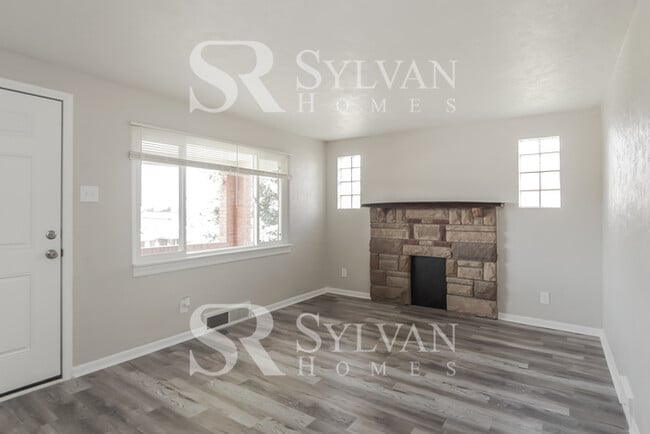 Photo - Carve Out a Great Life Here!