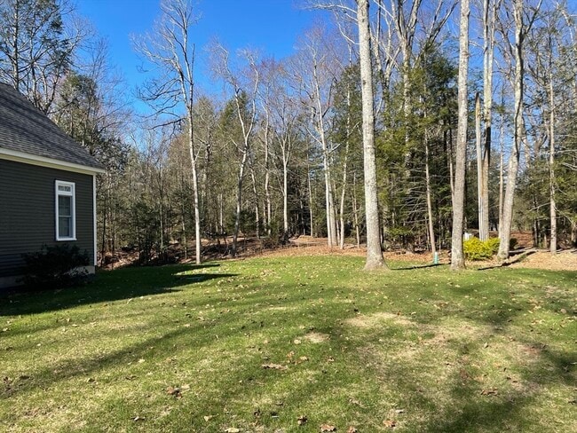 Photo - 1 Lamoureux Ln