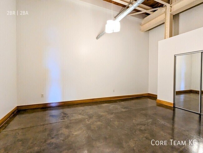 Photo - 382 W 22nd St Unit 304