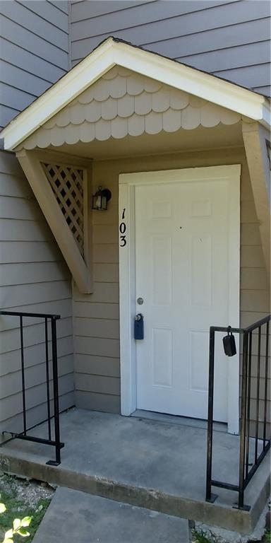 Building Photo - 5616 Emerald Forest Dr