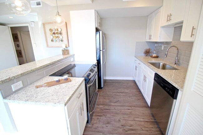 Photo - Plaza 209 Apartments