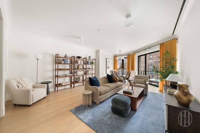 Photo - 164 W 74th St Unit PHA