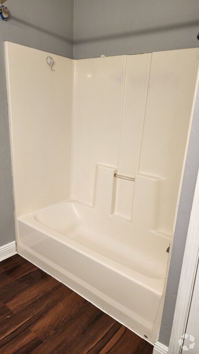 St. Claude Townhomes for Rent Arabi LA 3 Townhouses