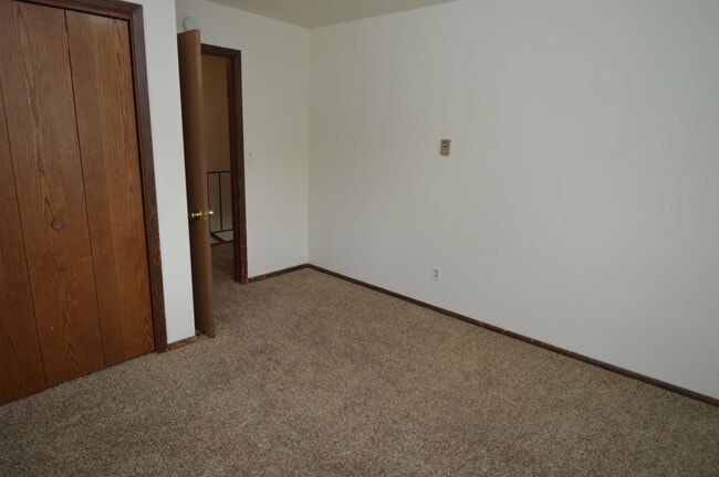 Photo - Quiet Side by Side Duplex Unit 3615