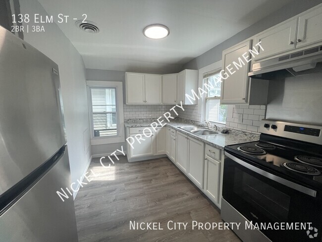 Building Photo - 138 Elm St Unit 2 Rental