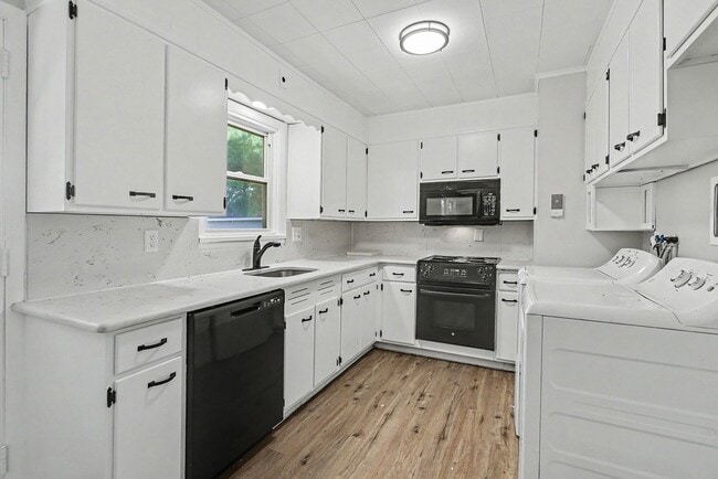 Photo - 7610 Grove Ave