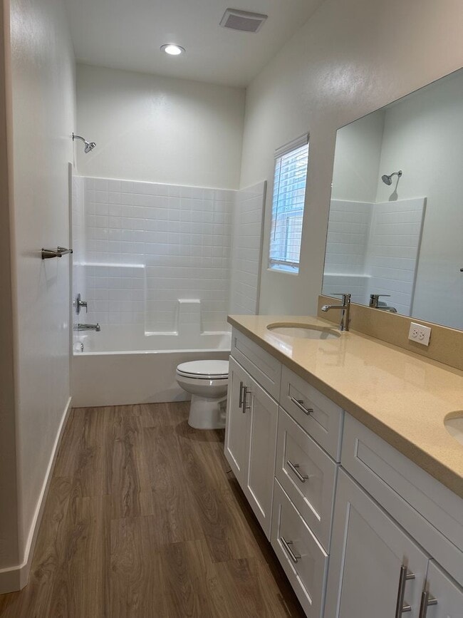 Photo - 8319 Frankie Lou St Unit #B