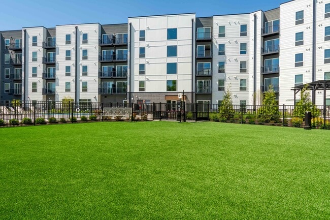 Photo - Irvington Place