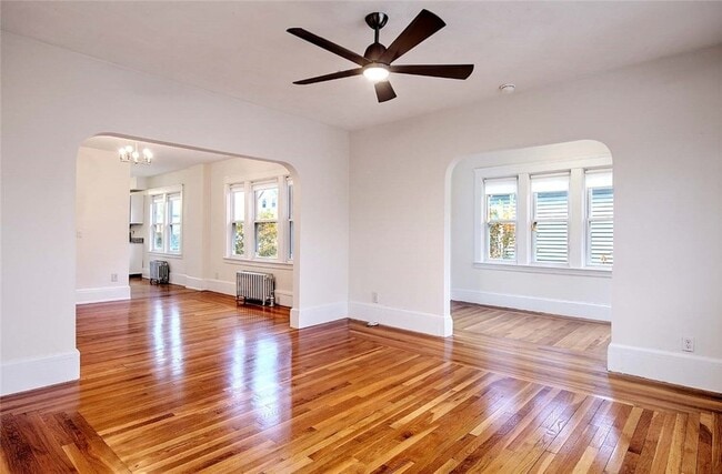 Photo - 127 Evergreen St