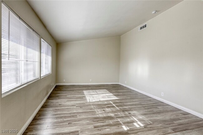 Photo - 5132 Springland St House