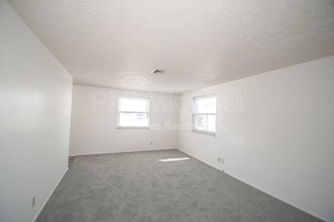 Photo - 8636 E Edgewood Ave