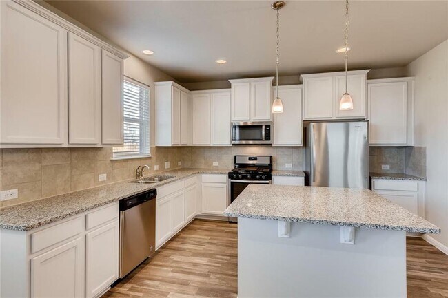 Photo - 10304 Forest Grove Dr