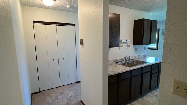 Photo - Elmwood Terrace