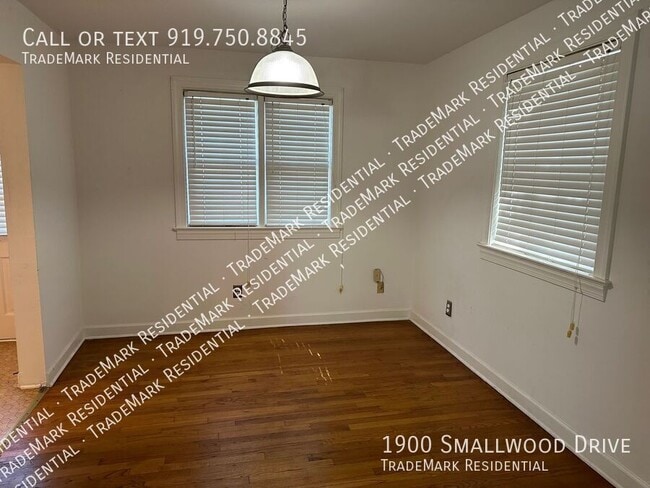 Photo - 1900 Smallwood Dr