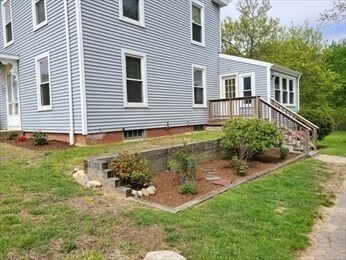 Photo - 865 Main St Unit 1