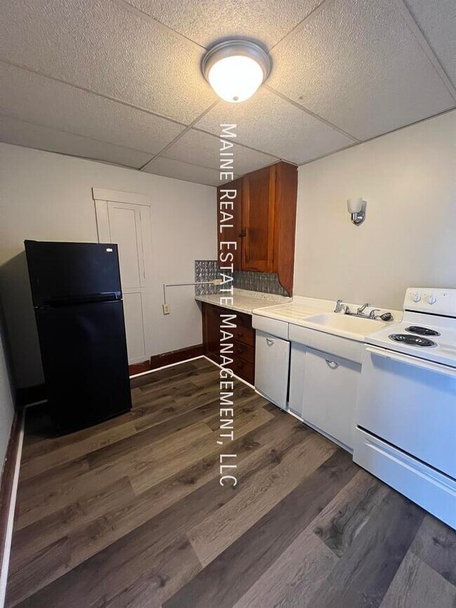 Photo - 591 Main St Unidad 10