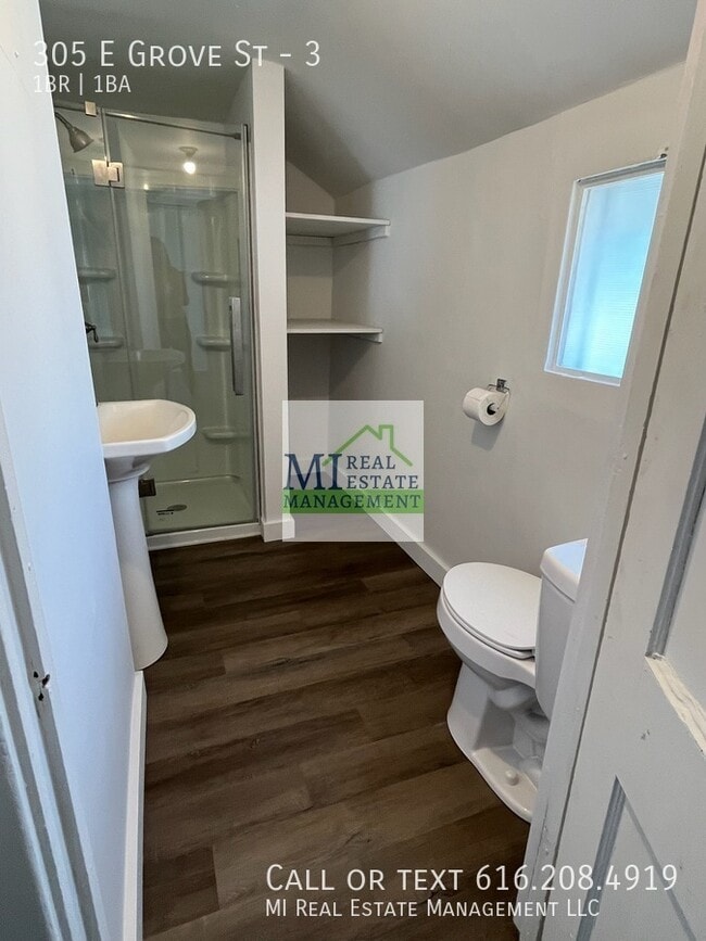 Photo - 305 E Grove St Unit 3