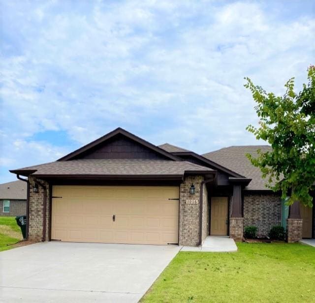 Building Photo - 1016 Merlin Dr