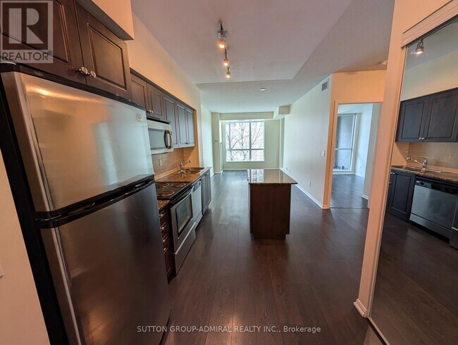 Photo - 215 Fort York Blvd Unit 221