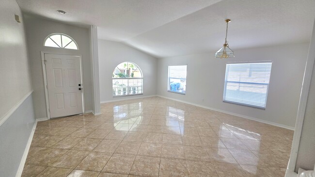 Photo - 9730 White Barn Way