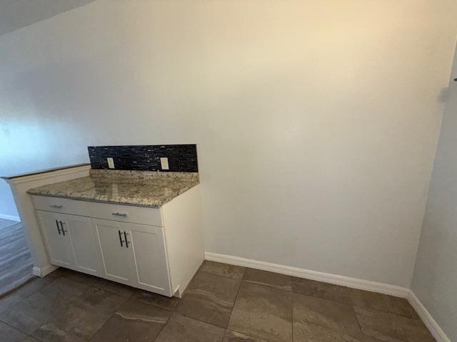 Photo - 2180 Country Club Dr