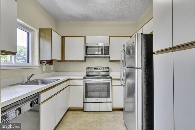 Photo - 11041 Villaridge Ct Unit 11041B