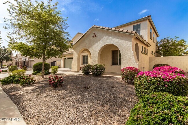 Photo - 3144 E Lynx Way