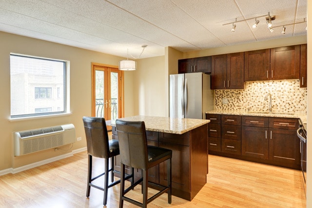 Photo - 711 W Gordon Ter Unit 311