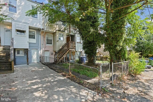 Photo - 609 McKewin Ave