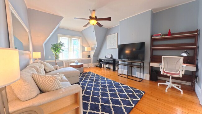 Photo - 133 Walnut St Unidad SI FL3-ID1586658P