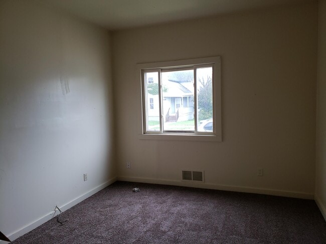 Photo - 1617 Hamilton St