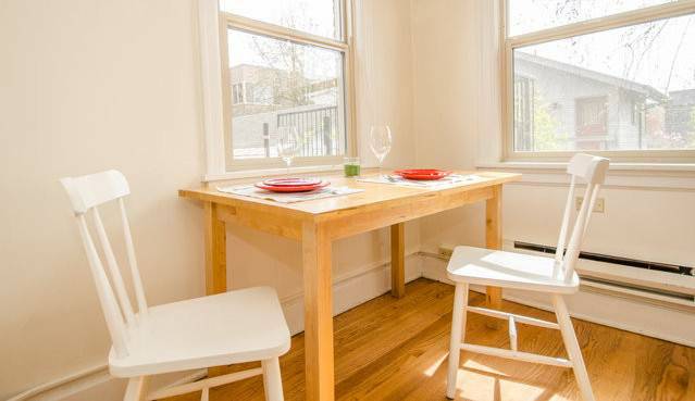 West Coast Arms Apartments
