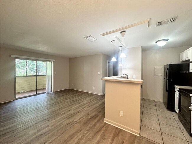 Photo - 1400 Gandy Blvd N Unit 904
