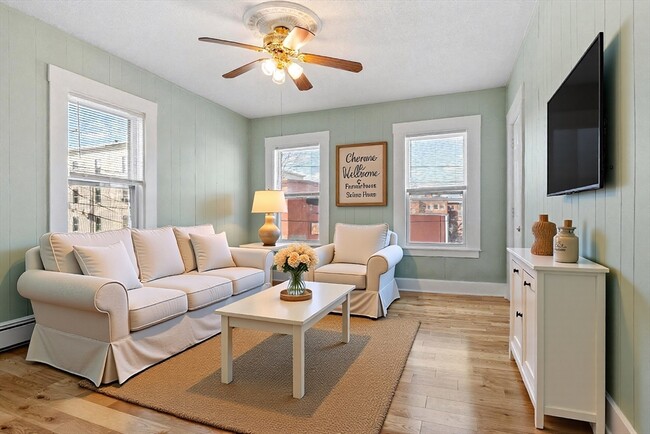 Photo - 228 Daniels St