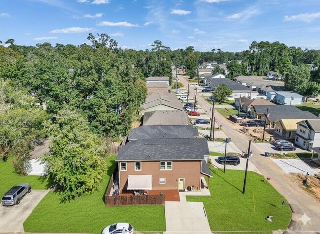 Photo - 16984 W Juneau St