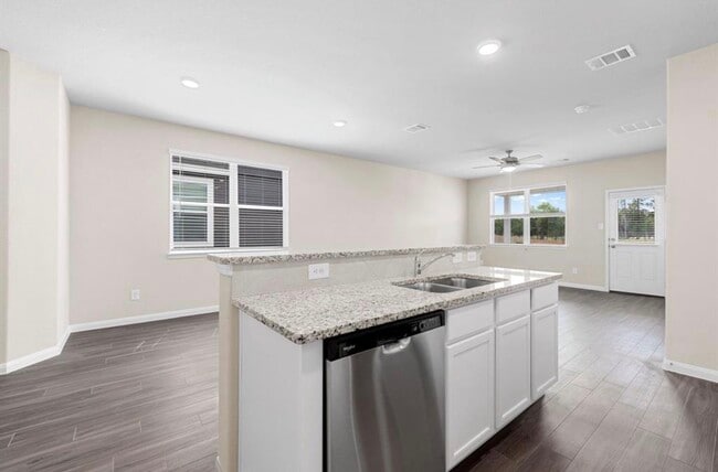 Photo - 23547 Montague Dr