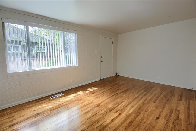 Photo - 1452 S 300 E Unidad 1452