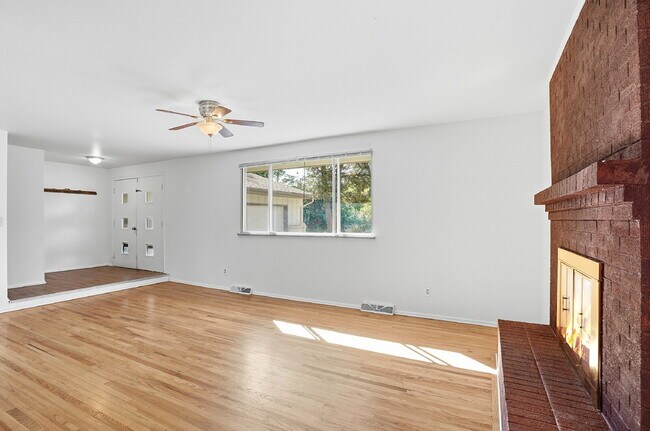 Photo - $2,695.95, 3-Bed, 2-Bath, Ranch House in Littleton with Great Fenced in Yard!