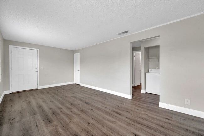 Photo - 7009 S Mascotte St Unit a