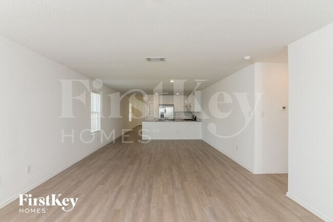 Photo - 10222 Devon Wheel St