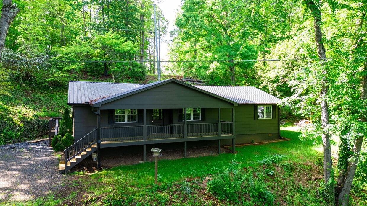 3 Bedroom 2 Bath beautiful newly remodeled... - 3 Bedroom 2 Bath beautiful newly remodeled...