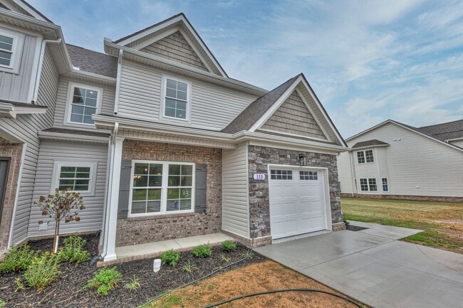 Photo - 230 Creek Wood Rd