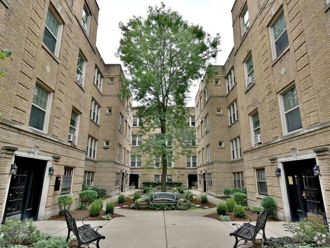 Building Photo - 225 A Washington Blvd Unit 3E Rental