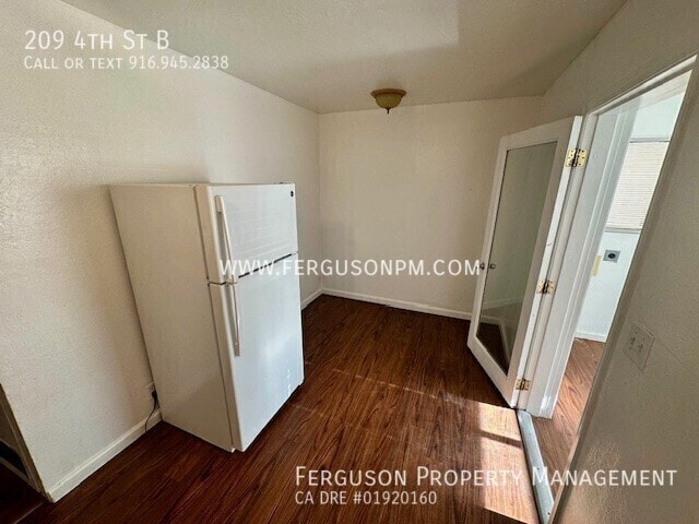 Photo - 209 4th St