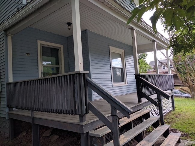 Photo - 90 Conklin Ave