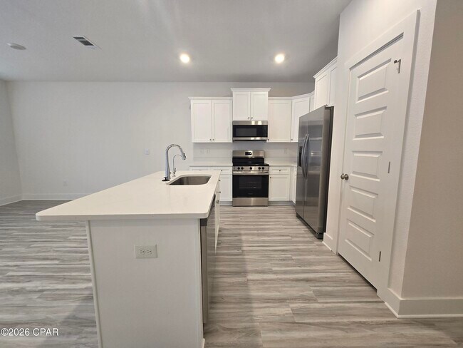 313 Salt Crk Ln