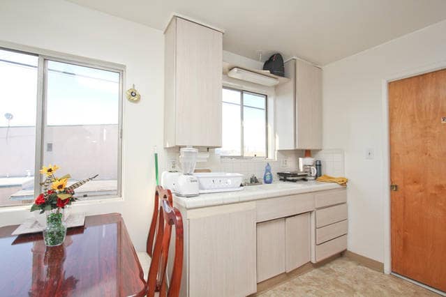 1905 E Florida St Unit R2