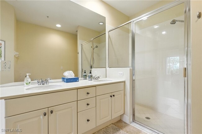 Building Photo - 1415 Sweetwater Cove Unit 104