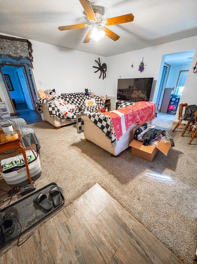 Photo - ES - 04 - West Ave Unit 1126