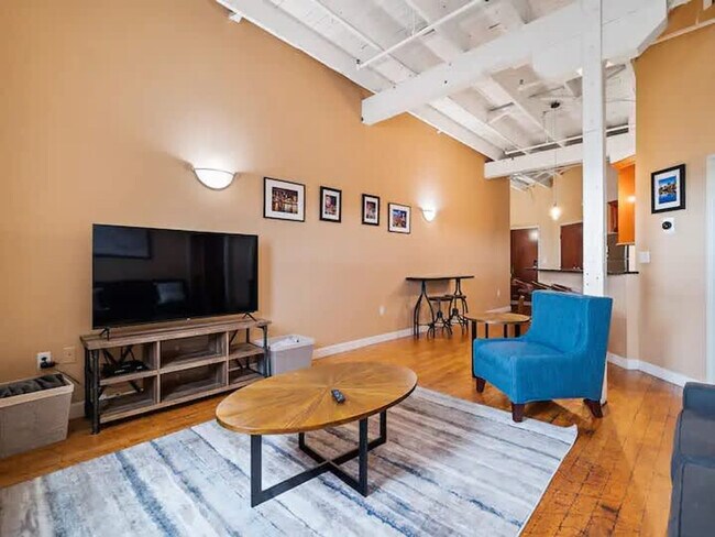 Photo - 1133 W 9th St Unit SI ID1593886P